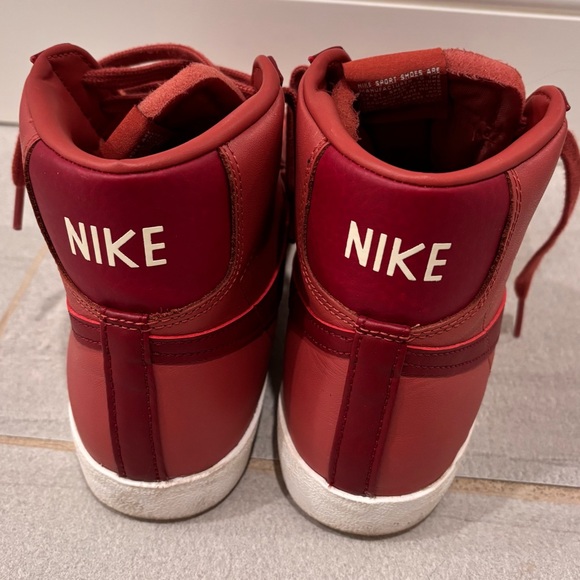 Moving Sale!! Nike Blazers - Picture 2 of 6